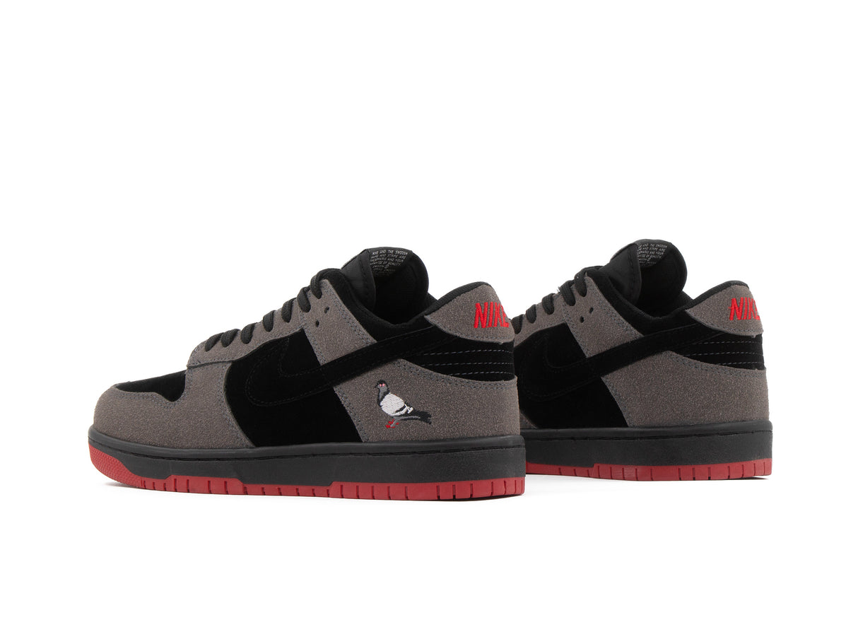 Tenis Dunk Low Black Pigeon
