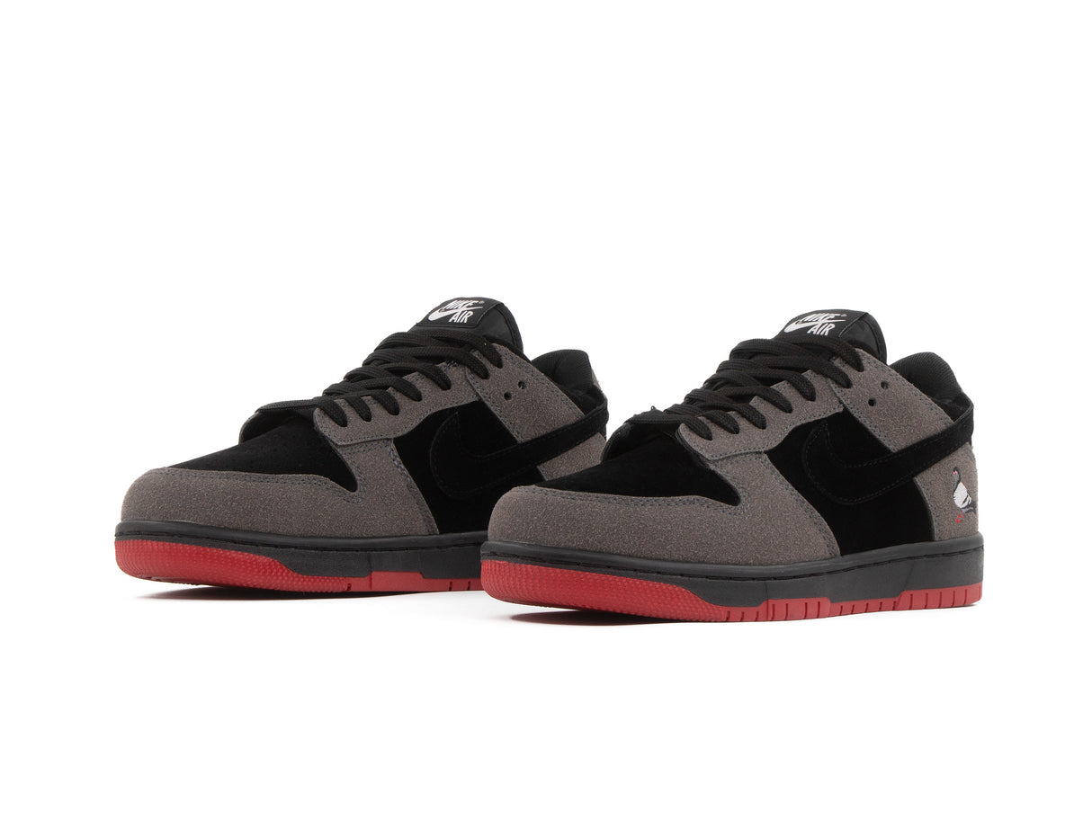 Tenis Dunk Low Black Pigeon