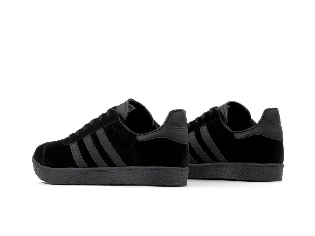 Tenis Gzl Negro Total Gamuza