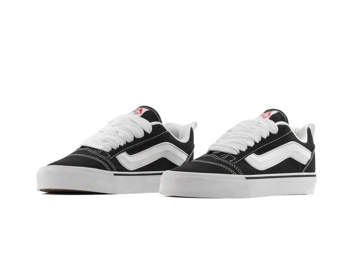 Tenis Knu Negro Blanco