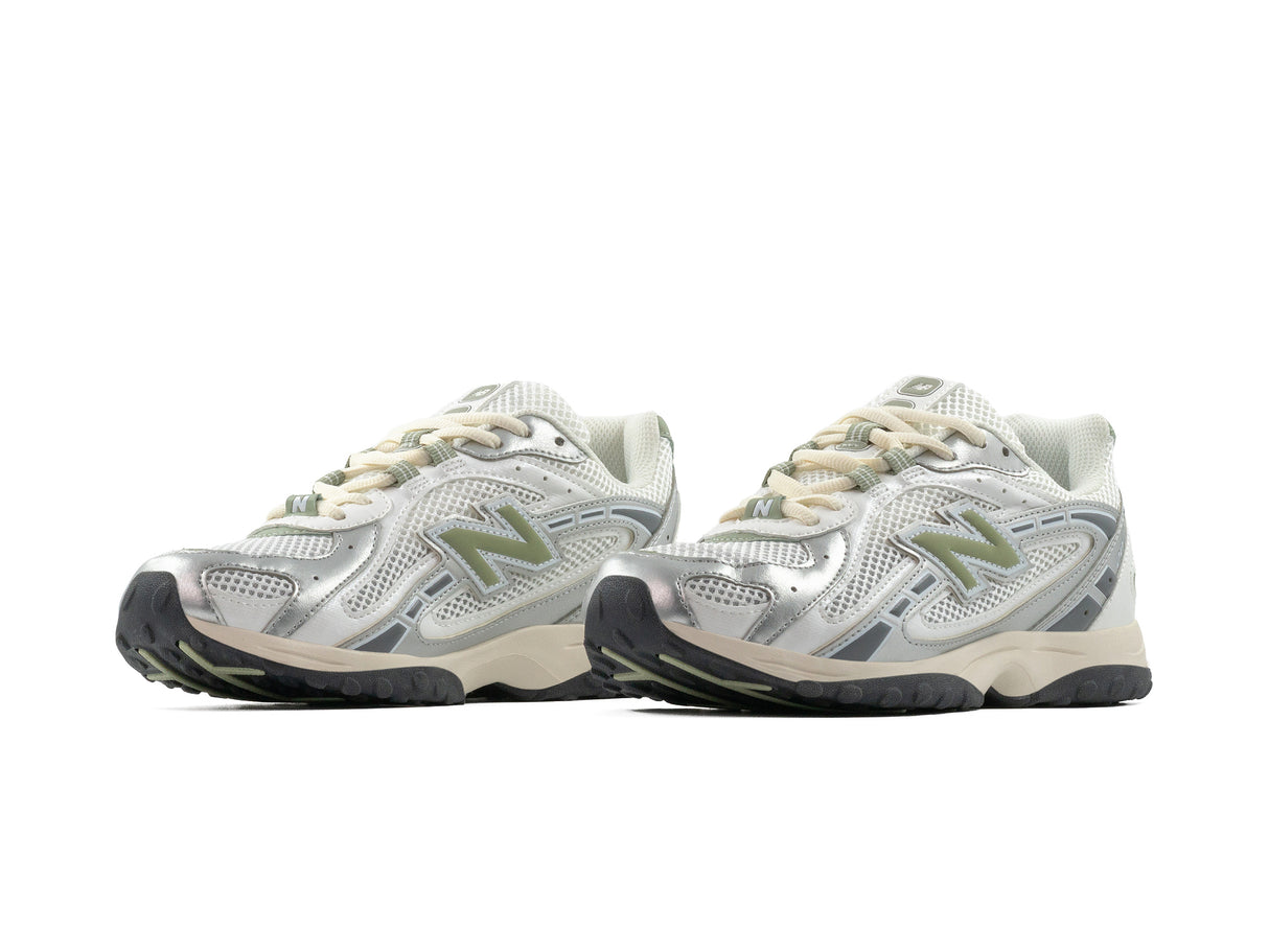 Tenis New Balance 204L Silver White Importado