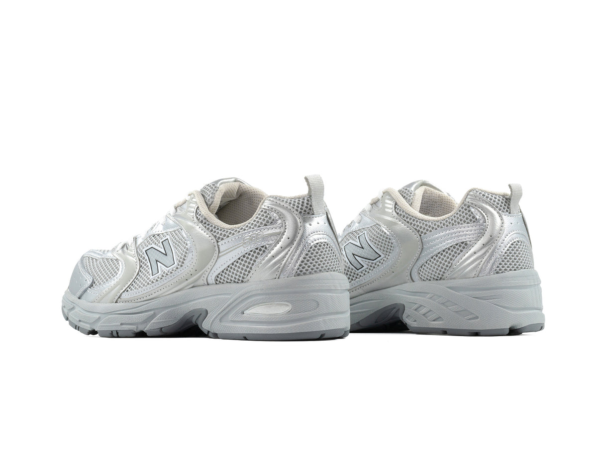 Tenis New Balance 530 Silver Metallic Importado