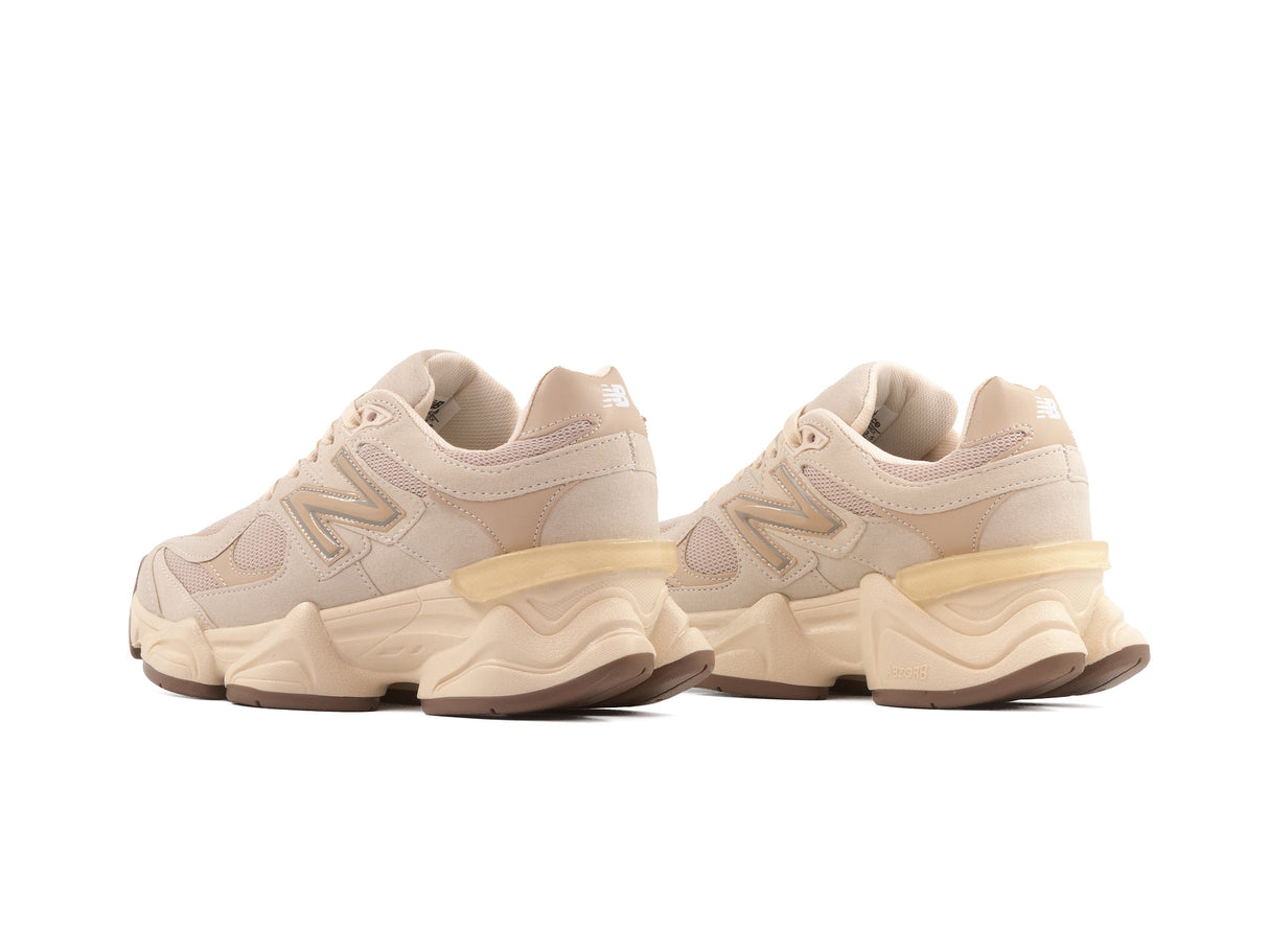 Tenis New Balance 9060 Latte Camel