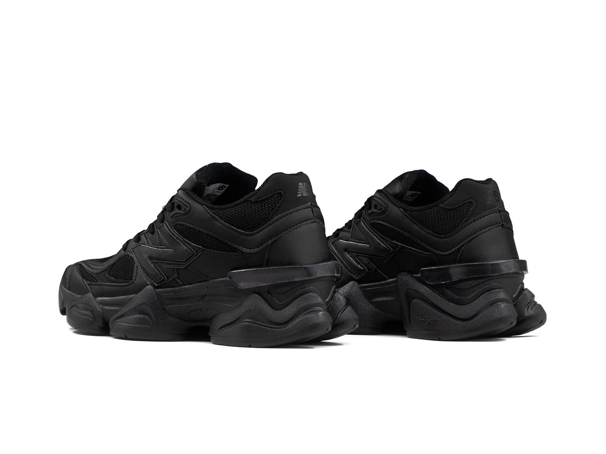 Tenis New Balance 9060 Negro 1.1 Premium