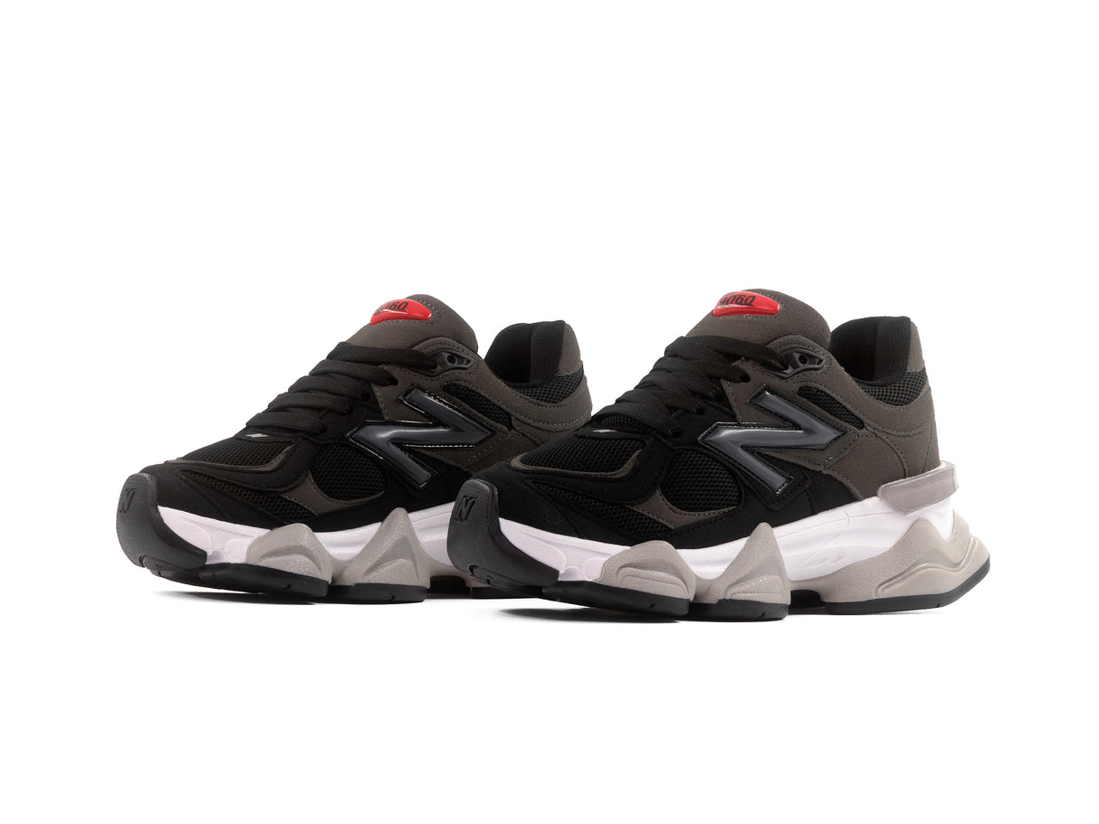 Tenis New Balance 9060 Negro Oxford