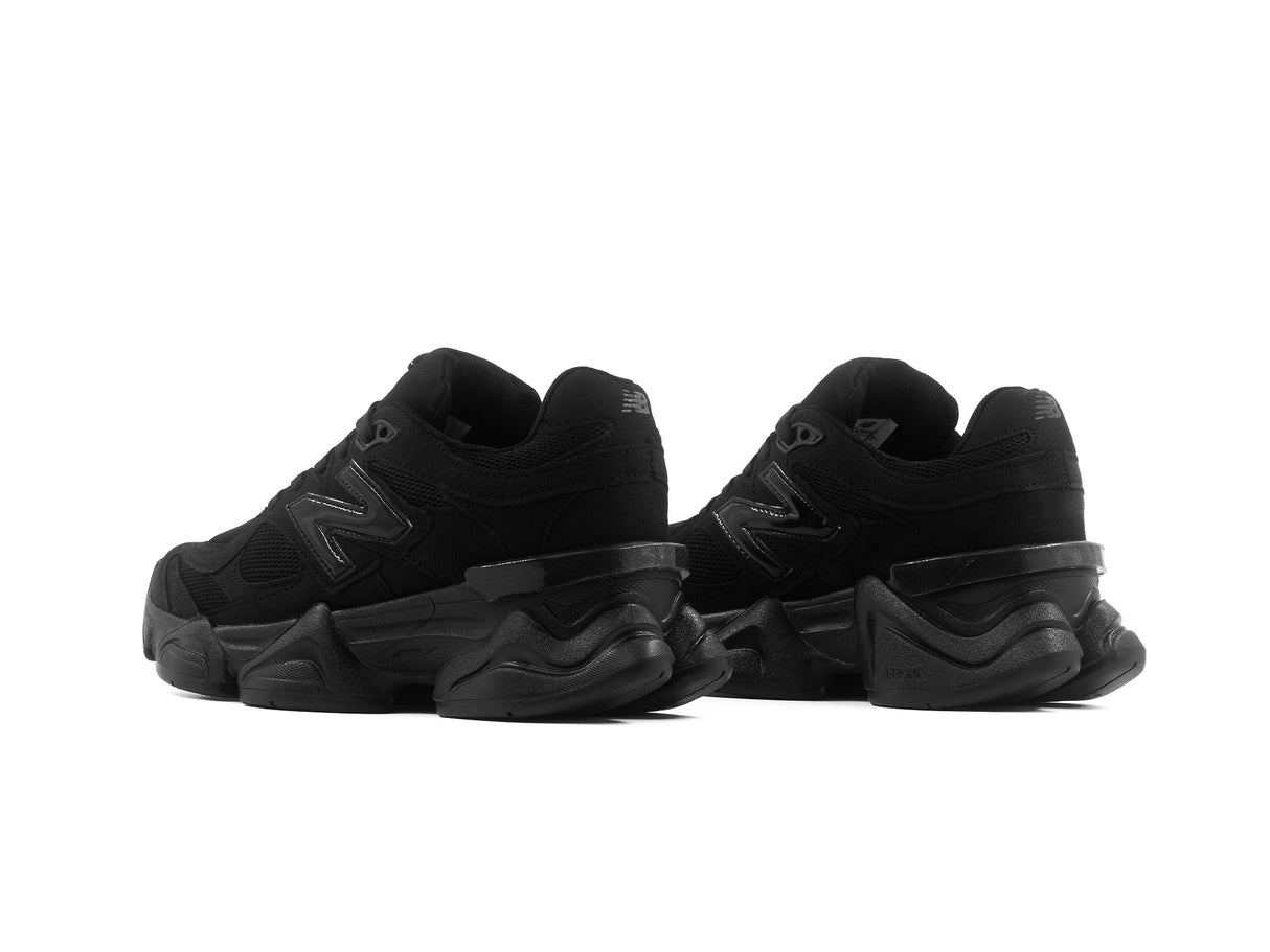 Tenis New Balance 9060 Negro Total