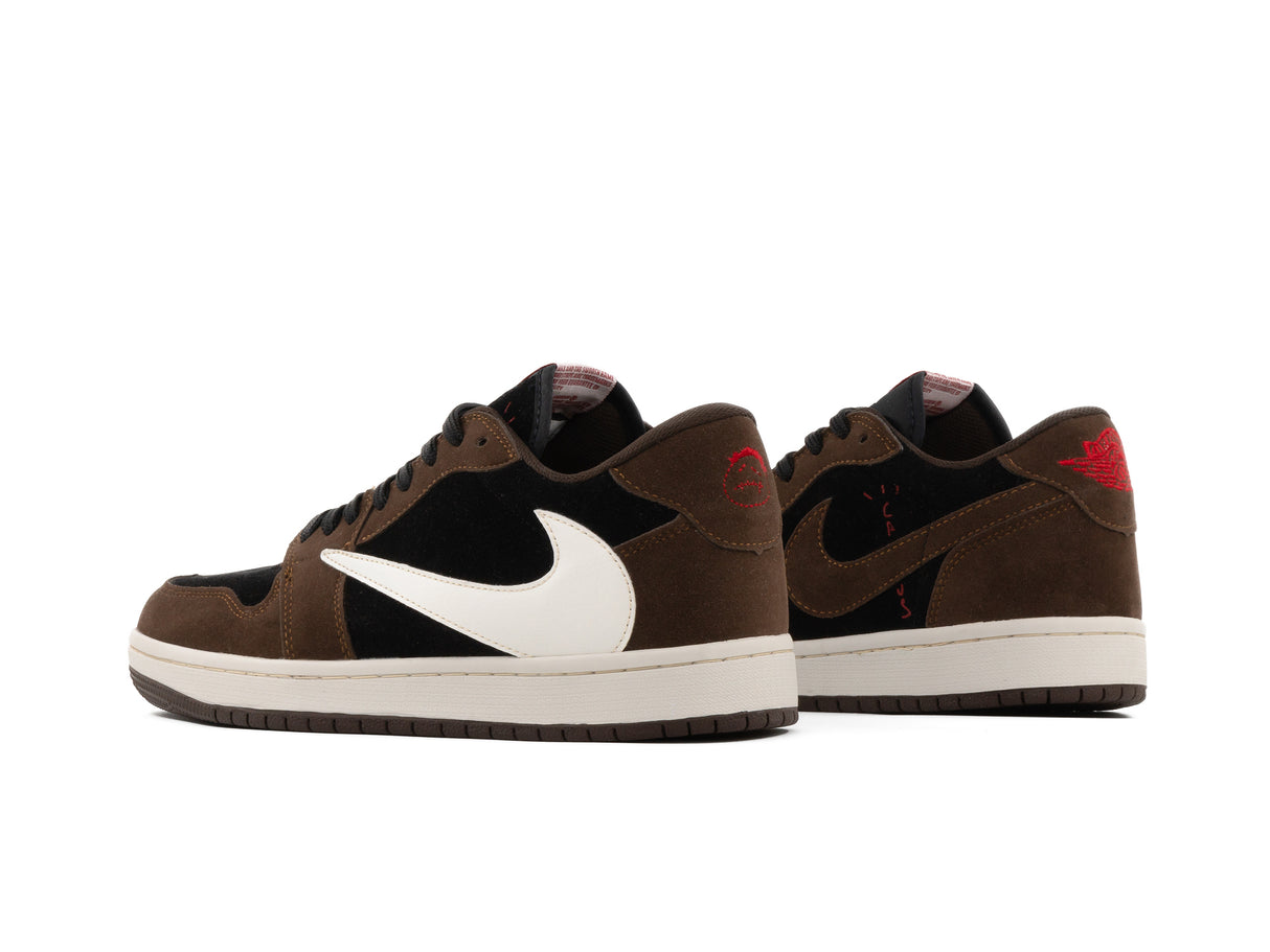 Tenis Travis Low Moca