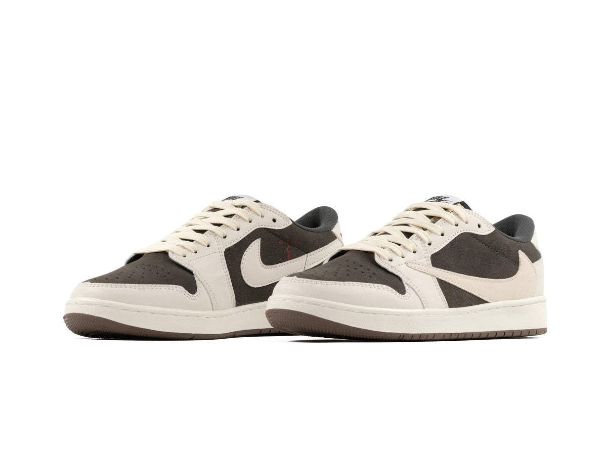 Tenis Travis Low OG Reverse Mocha