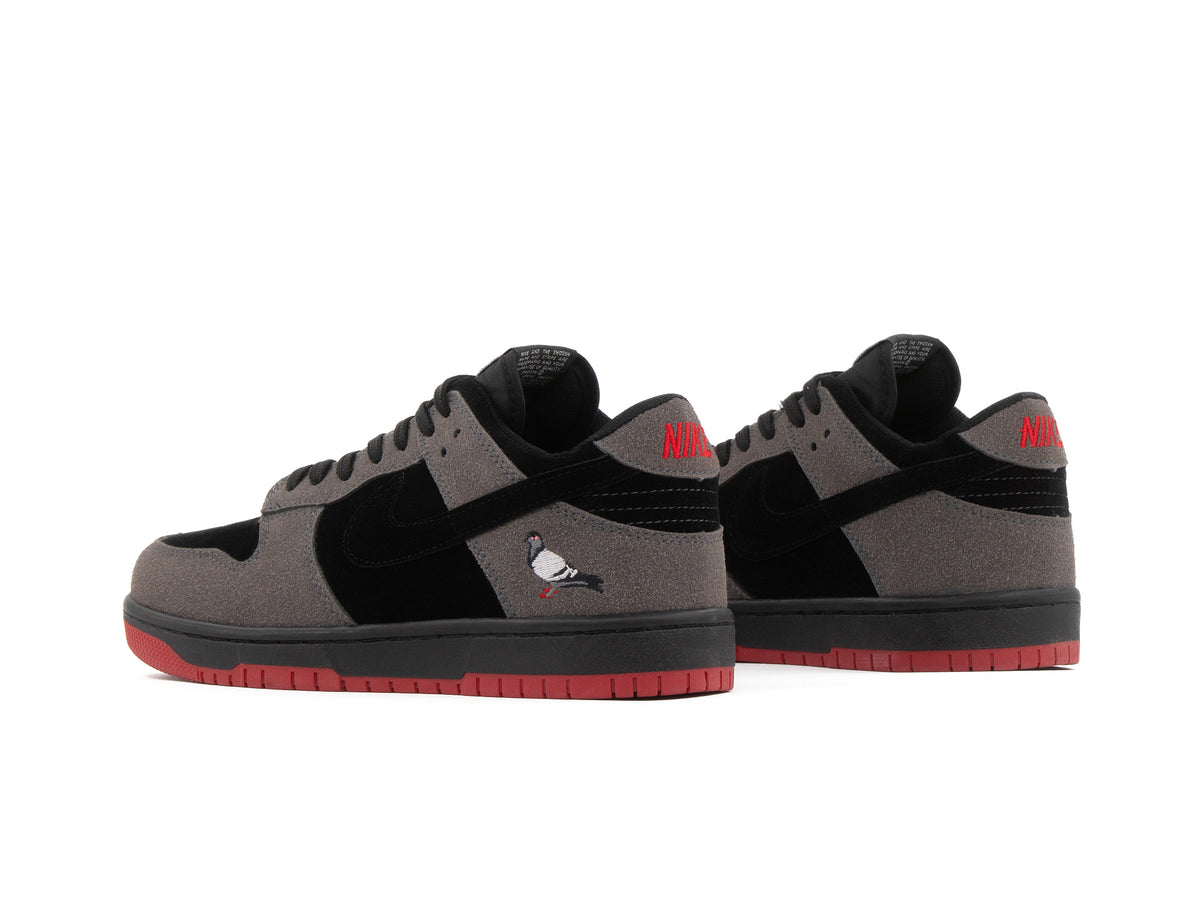 Tenis Dunk Low OG Black Pigeon