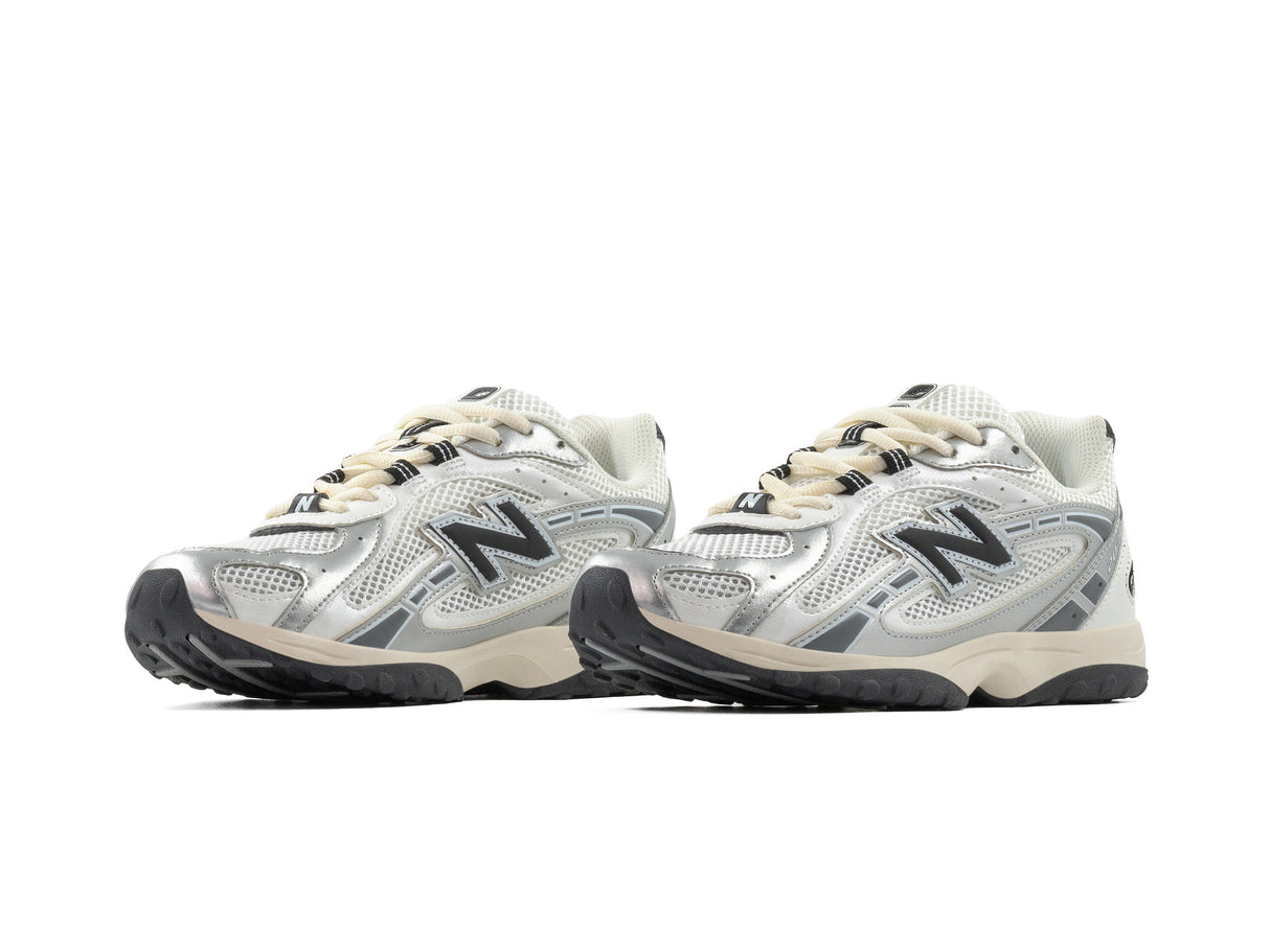 Tenis New Balance 204L Silver Black Metalic Importado