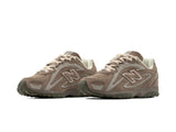 Tenis New Balance 204L Mushroom Importado