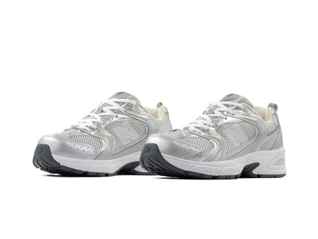 Tenis New Balance 530 Silver Metallic Raincloud Polka Dots Importado