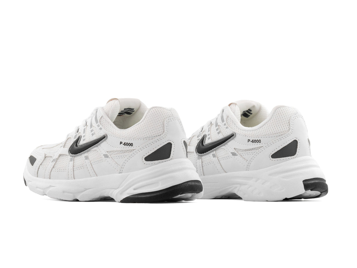 Tenis P6000 Blanco Negro Niño