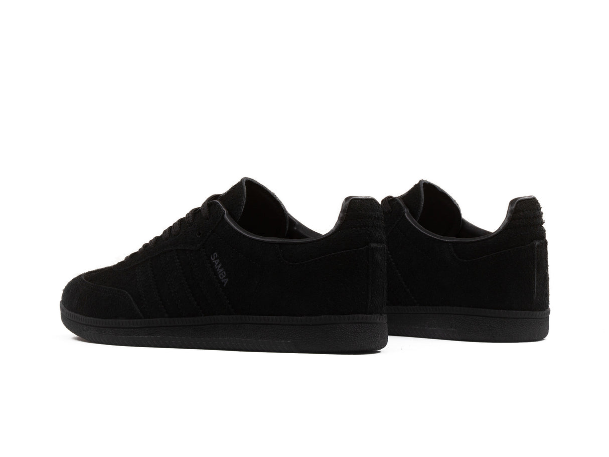 Tenis Smb Negro Total Gamuza