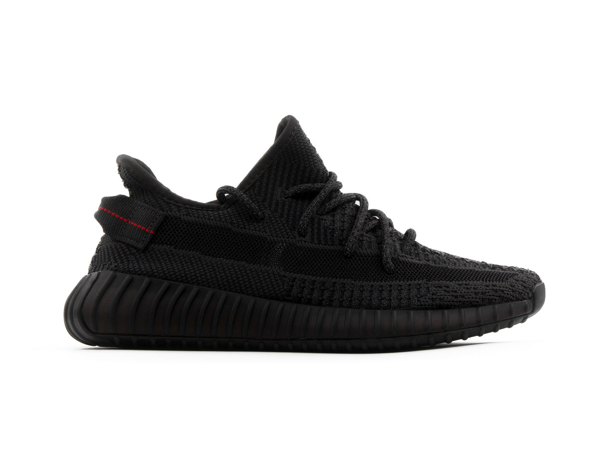 Tenis Yeezy Bost 350 V2 Black Importado