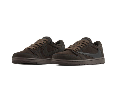 Tenis Travis Low Velvet Brown Importado