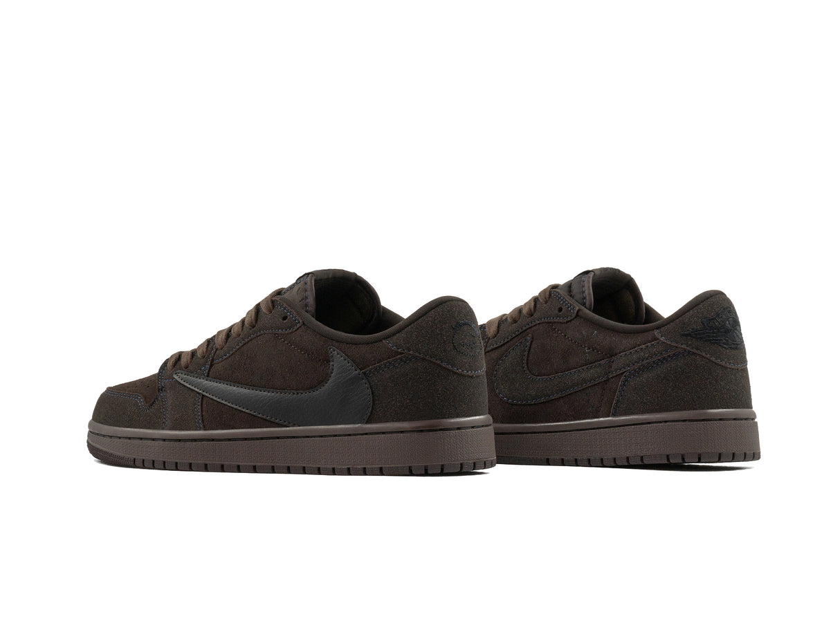 Tenis Travis Low Velvet Brown Importado